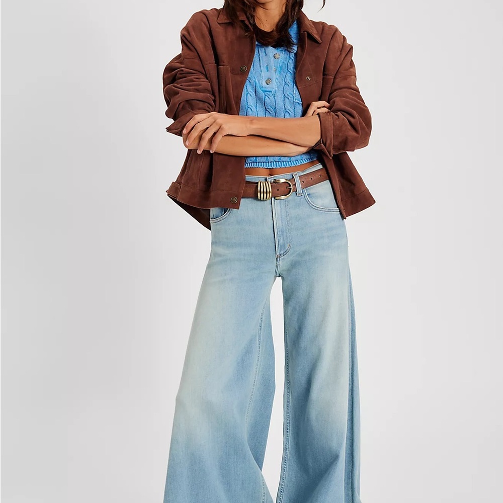 Citizens Of Humanity Pale Blue Wide Leg Jeans with Brown Belt